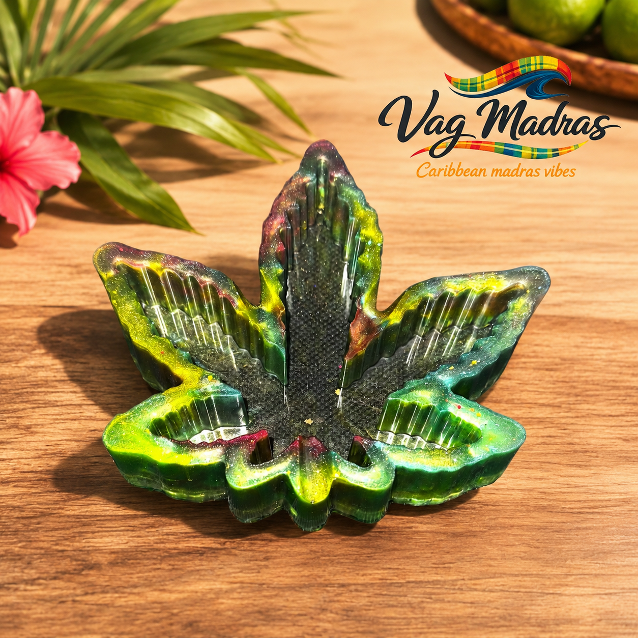 Cendrier feuille en résine – Vert Tropical
