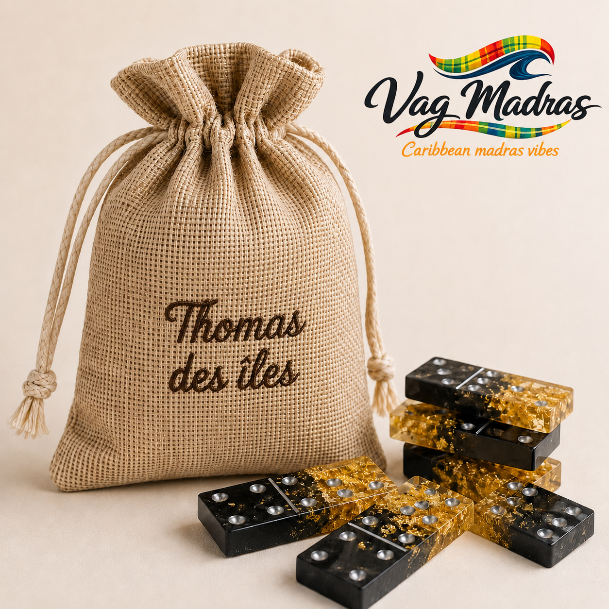 Jeu de dominos en résine Noir & Or – Édition Prestige